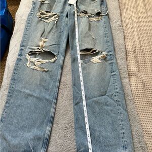 Good American Light Blue Distressed women’s Jeans
